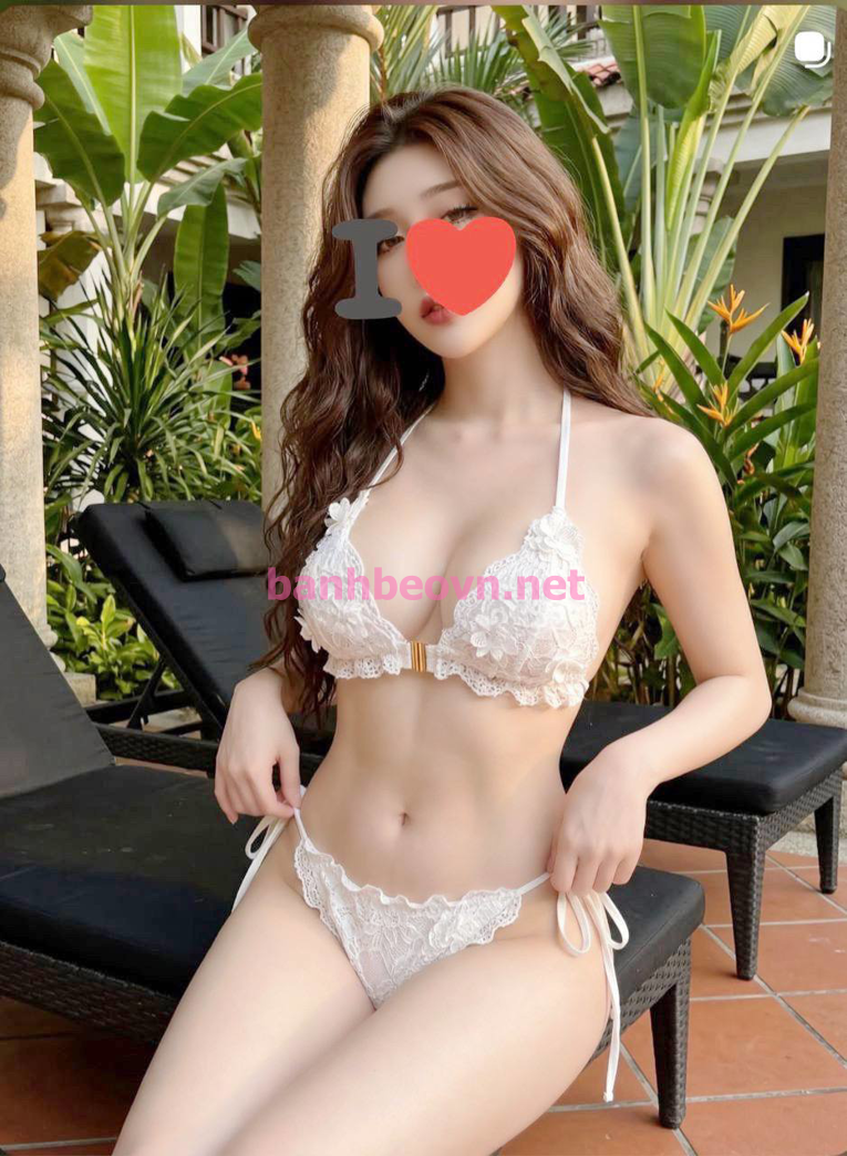 QUỲNH HƯƠNG 🌸🌸💝GƯƠNG MẶT XINH XẮN- VÚ TO - MÔNG MẨY - CHỊCH ÊM KHÓ CƯỠNG