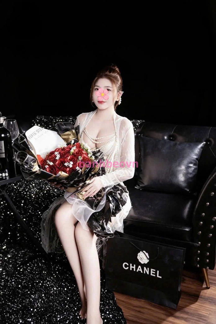 Linh Anh Girl Xinh Vú To Ngọt Ngào - Tình Cảm Quyến Rũ Say Mê