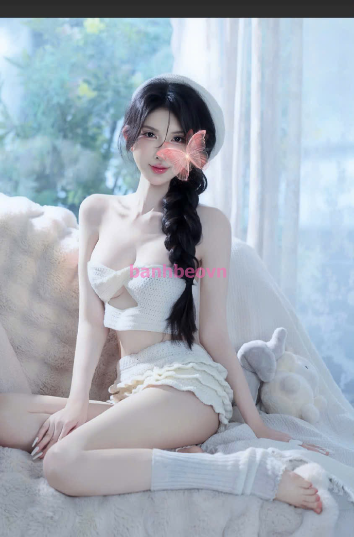 Nhã Vy đáng yêu dễ thương