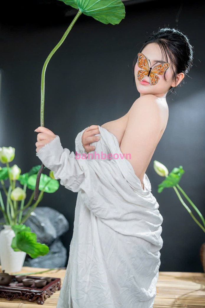 Uyển nhi2k8