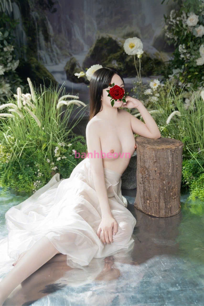 Uyểnnhi2k8