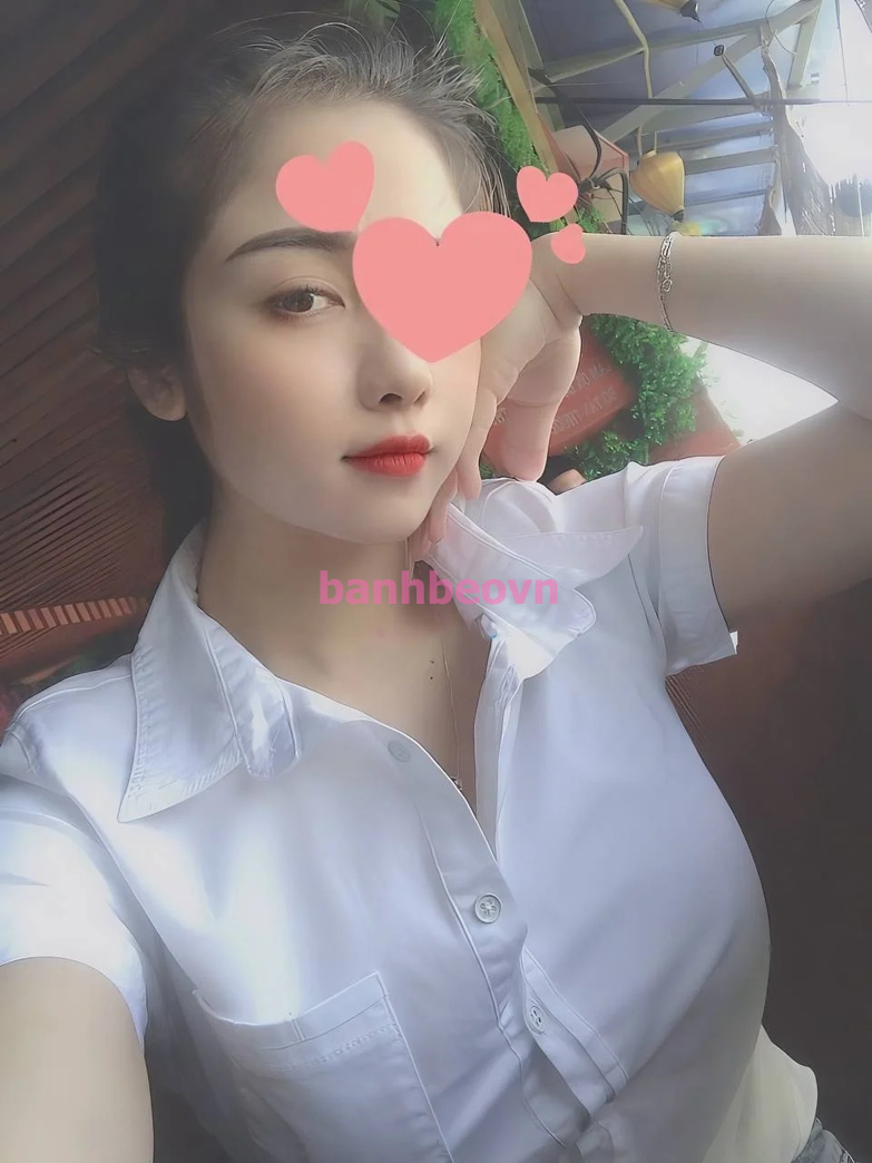 QUỲNH QUỲNH - BODY SEXY NÓNG BỎNG-ÁNH MẮT ĐƯA TÌNH-BIỂU CẢM DÂM ĐÃNG KHI LÀM VIỆC VỚI MỘT EM HÀNG ĐẬM CHẤT CHIỀU CHUỘNG